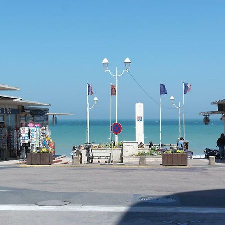 50 m2 de charme au coeur des plaisir de la côte Apartamento Luc-sur-Mer Exterior foto