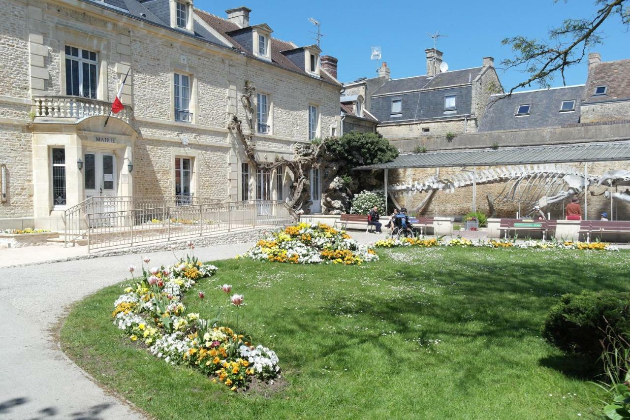 50 m2 de charme au coeur des plaisir de la côte Apartamento Luc-sur-Mer Exterior foto